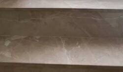 Enlace a Este gato te desprecia, te odia y como le digas algo te mete una puñalada