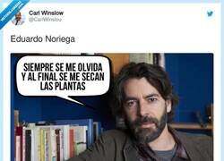 Enlace a Cuando no riegas es lo que pasa, por @CarlWinslou