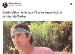 Enlace a Si me piden que defina cringe con una foto, sería ésta, por @SantiLiebanaR