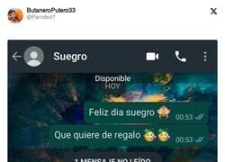 Enlace a Creo que no le caes muy bien, por @Parrobot7