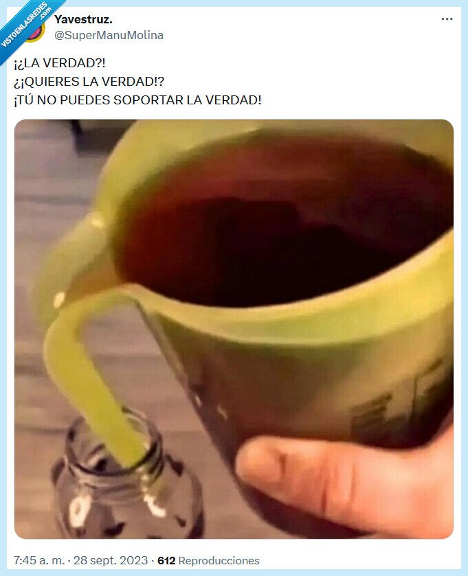 verdad,líquido,jarra