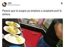 Enlace a Bueno, al menos tienes un plato en mesa, por @MedinaRabasco