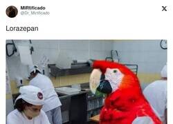 Enlace a Lorazepan = el loro hace pan, por @Dr_Mirtificado
