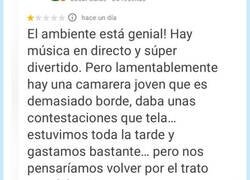 Enlace a Brutal el zasca que se lleva este impresentable que la lió en un bar, por @soycamarero