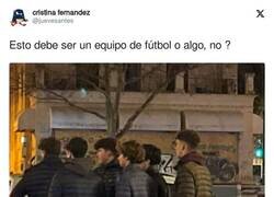 Enlace a No, son de piragüismo, ¿no ves que llevan puestos los chalecos salvavidas?