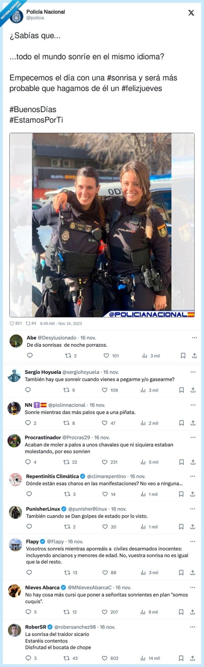 policia,palos,sonrisa,chicas,enfadados,ferraz
