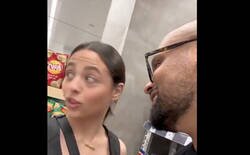 Enlace a Le hace el típico regalo de coge todo lo que puedas en 30 segundos, pero el final no es el que espera