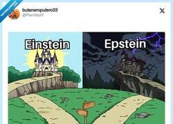 Enlace a Cuidado con caer al lado oscuro, por @Parrobot7