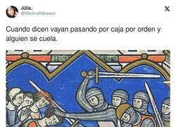 Enlace a Se lía cada street fight..., por @MedinaRabasco