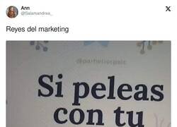 Enlace a Reyes del marketing y de la comedia, por @Salamandrea_