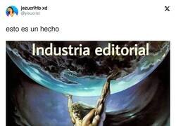 Enlace a En las estanterías quedan bien, por @yisucrist