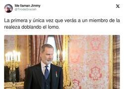 Enlace a Historia de la monarquía, por @TirodeGraciah