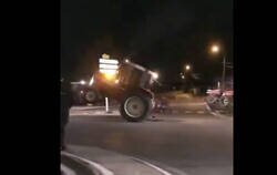 Enlace a Cuando tu abuelo sale del pueblo después de 10 años para ir a la huelga de agricultores