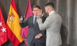 Enlace a Topuria dicéndole a Almeida que le golpee es como cuando le dices a tu sobrino que te dé fuerte