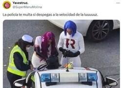 Enlace a Así no hay quien capture a Pikachu por @supermanumolina