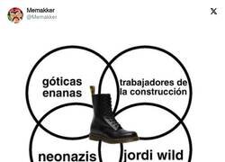 Enlace a Mismos gustos de calzado, por @Memakker