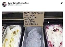 Enlace a Con tanta tontería, al final éste será el único helado apto para todo el mundo, por @NoContextHumans
