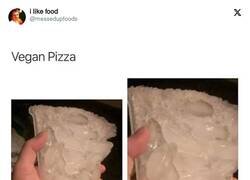 Enlace a ¿Tenéis hambre? ¿Qué tal un poco de pizza vegana? por @messedupfoods