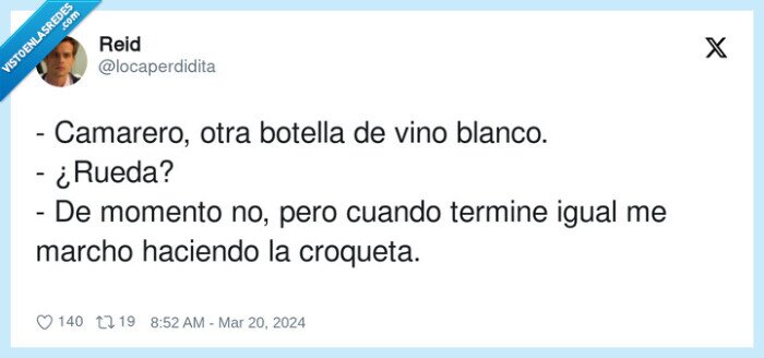 camarero,croqueta,botella,momento