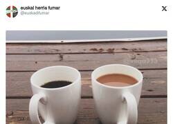 Enlace a Café cortado, por @euskadifumar