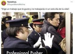 Enlace a El único contacto físico que acepto por @supermanumolina