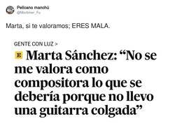Enlace a Acepta que eres mala y punto, por @Mortimer_Fu