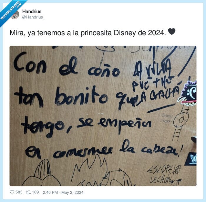 princesita,disney,2024,pintada,comer,cabeza,conio