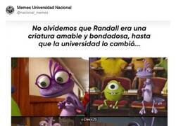 Enlace a Ya somos dos, por @nacional_memes