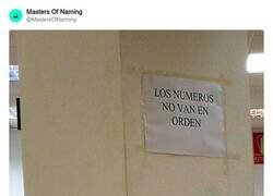 Enlace a EL CAOS, por @MastersOfNaming