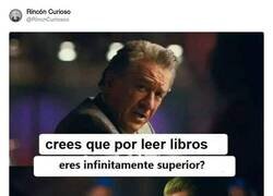 Enlace a La superioridad moral del que lee libros, por @RincnCuriosoo