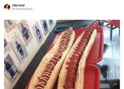 Enlace a Qué hambre tengo a estas horas de la madrugada, por @messedupfoods