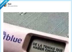 Enlace a Y ya es tarde, por @locaperdidita