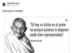 Enlace a Me lo guardo, por @Doc_Hannibal