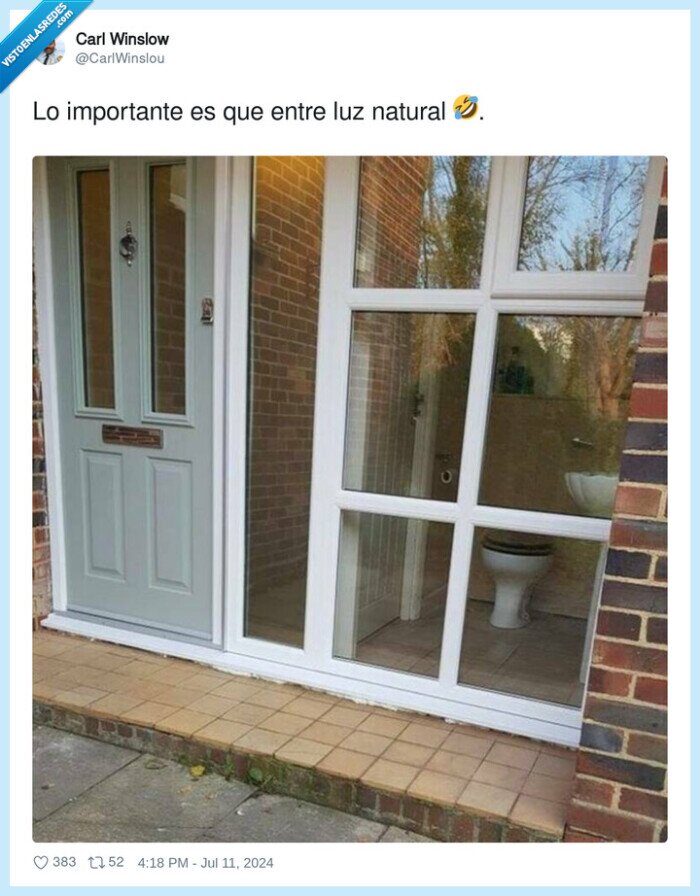 baño,puerta,luz natural,cristalera