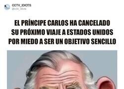 Enlace a Con esos orejones es difícil fallar el tiro, por @cctv_idiots