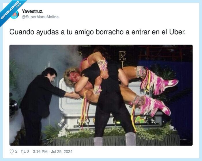 borracho,ayudar,entrar,amigo,uber