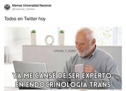 Enlace a Son muy pesaos, por @nacional_memes