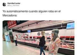 Enlace a Yo no he visto nada, no quiero líos, por @Doc_Hannibal