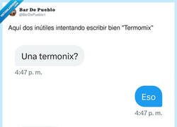 Enlace a Es que se empeñan en poner nombres muy difíciles a las cosas, por @BarDePueblo1