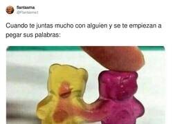 Enlace a Gente influenciable, yo soy la primera, por @Flantasma1