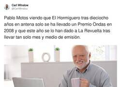 Enlace a Le ha quitado las pegatinas al adelantar y ni lo ha visto, por @CarlWinslou