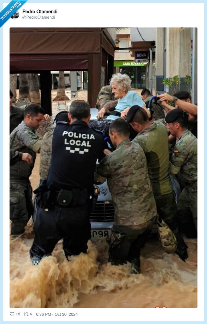 dana,valencia,policia,ejercito,ayudar,anciana