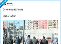 Enlace a Tiene toda nuestra atención, por @Serthand