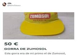 Enlace a La mítica gorra de Zumosol vale 50€, por @MedinaRabasco