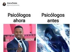 Enlace a ¿Cuál es más efectiva? por @ymuchosmemes