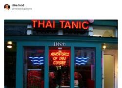 Enlace a Thai Tanic, por @messedupfoods