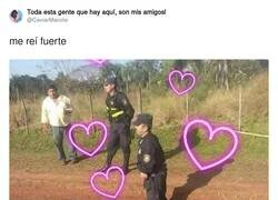 Enlace a My little poli, por @CaviarMarolio