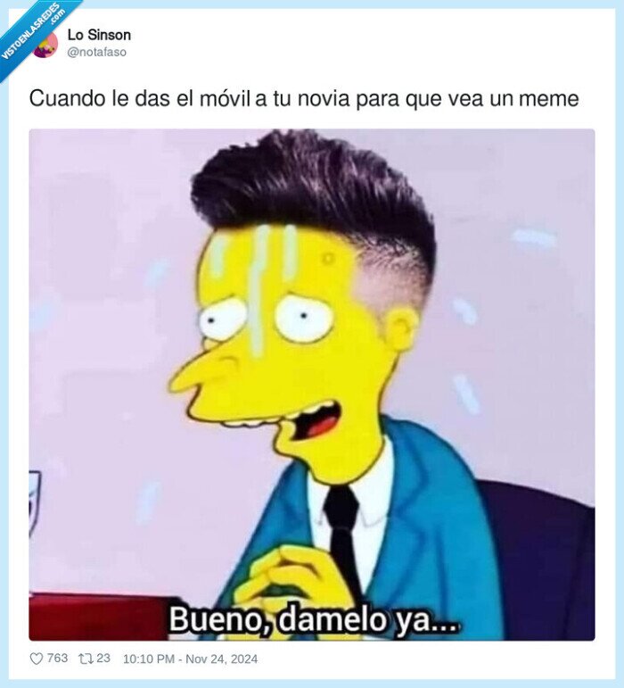 movil,novia,memes,mirar
