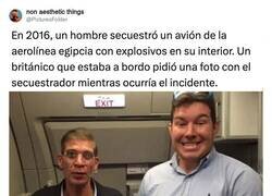 Enlace a Yo creo que el señor iba borracho, por @PicturesFoIder