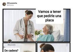 Enlace a La placa que no se esperaba, por @xCesiox